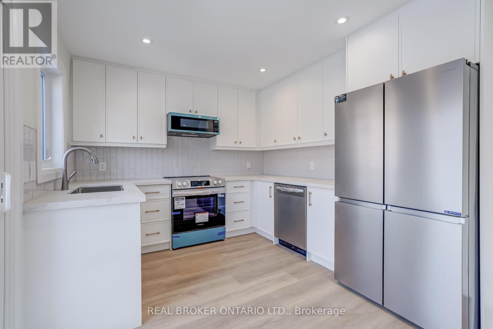 Upper - 75 Hummingbird Drive, Toronto, Ontario  M1X 1W6 - Photo 11 - E12687484