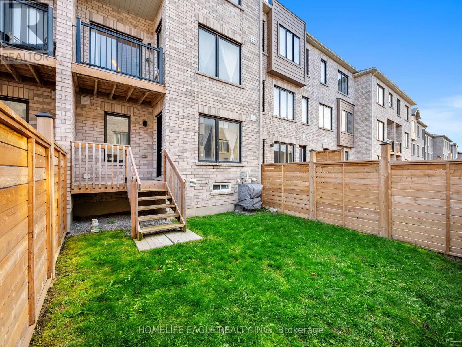 20 Vantage Loop, Newmarket, Ontario  L3X 0K6 - Photo 16 - N12687444