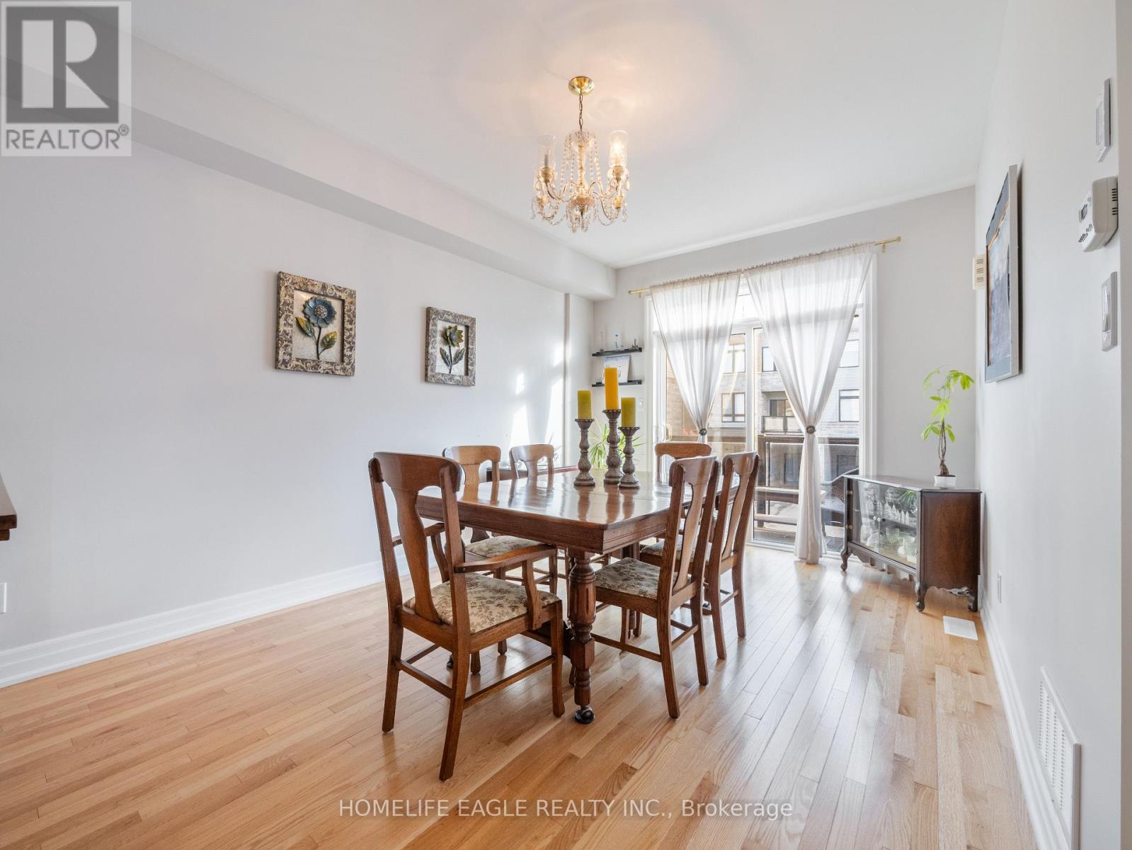 20 Vantage Loop, Newmarket, Ontario  L3X 0K6 - Photo 8 - N12687444