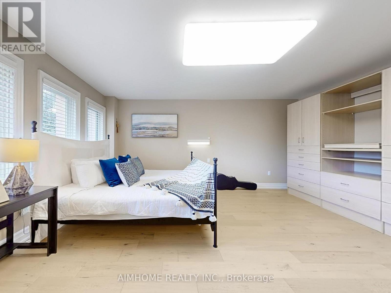 145 Renaissance Court, Vaughan, Ontario  L4J 7W4 - Photo 41 - N12687498