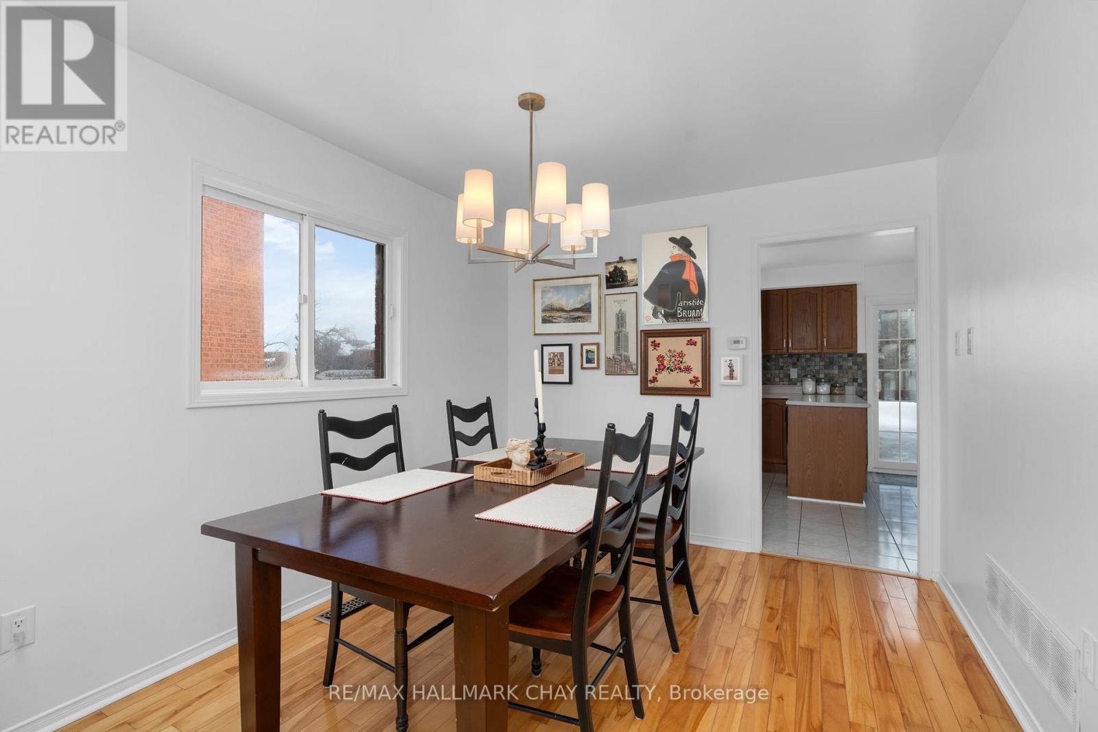 96 Brown Street, Barrie (Holly), Ontario  L4N 7V6 - Photo 10 - S12687470