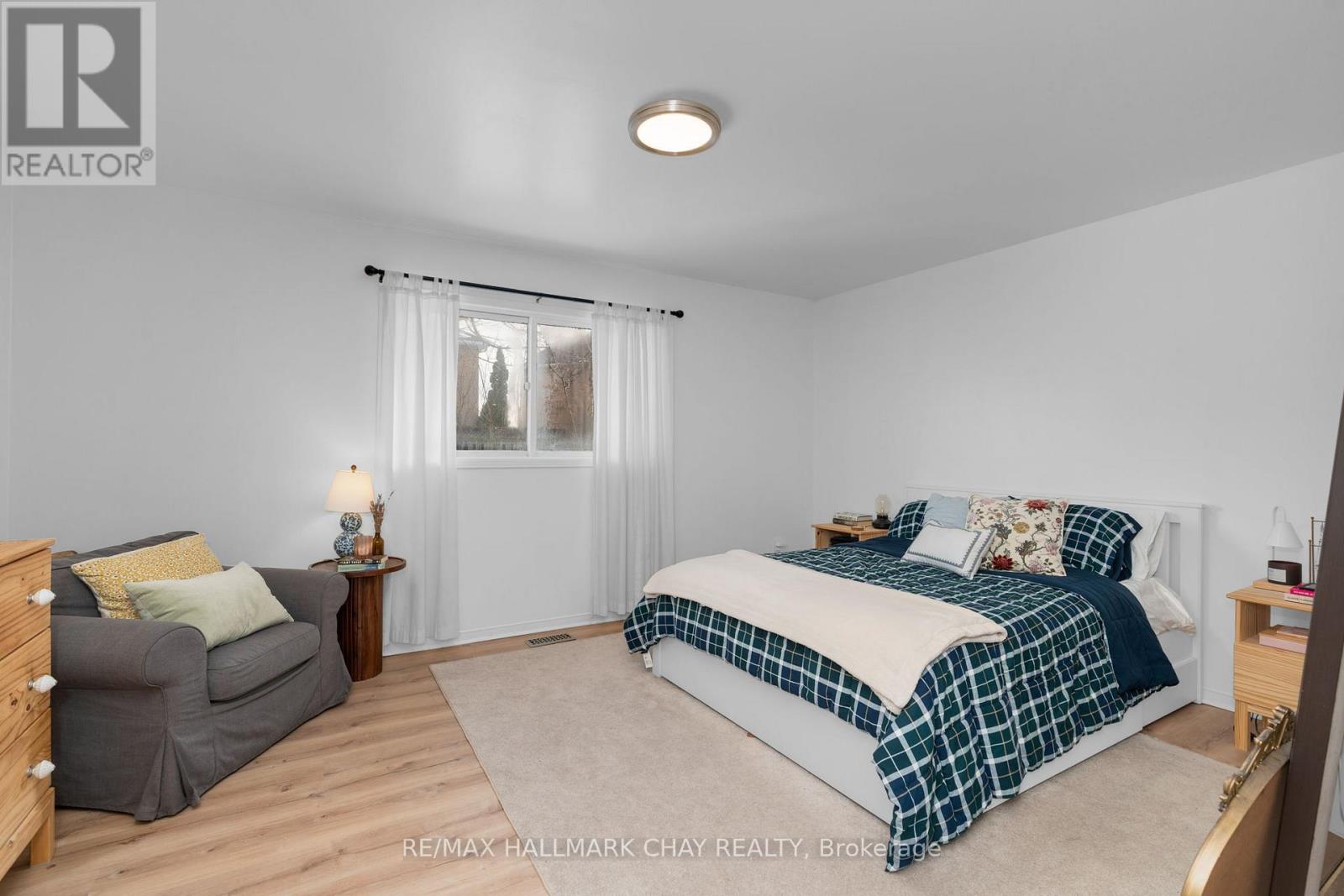 96 Brown Street, Barrie (Holly), Ontario  L4N 7V6 - Photo 21 - S12687470