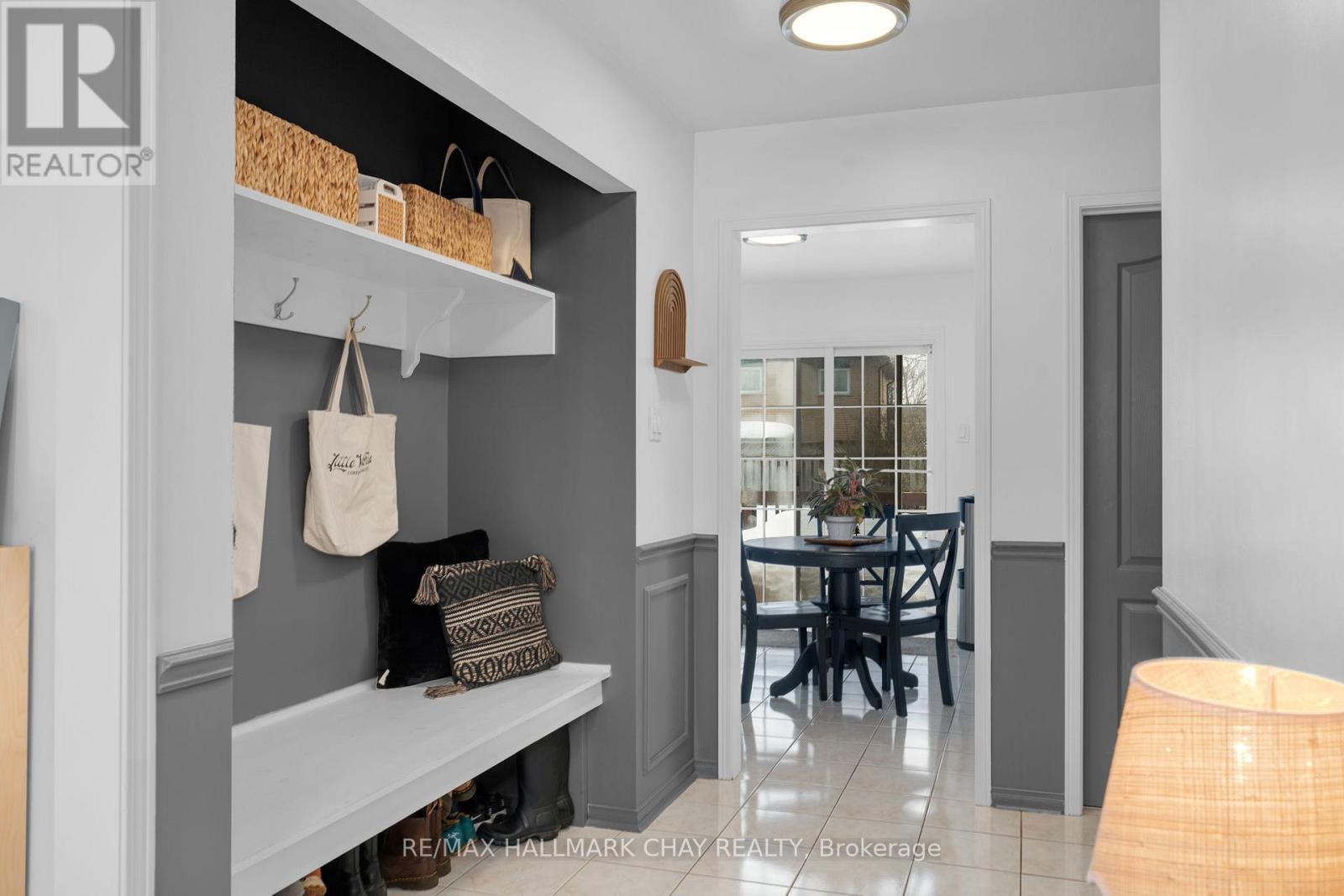 96 Brown Street, Barrie (Holly), Ontario  L4N 7V6 - Photo 7 - S12687470