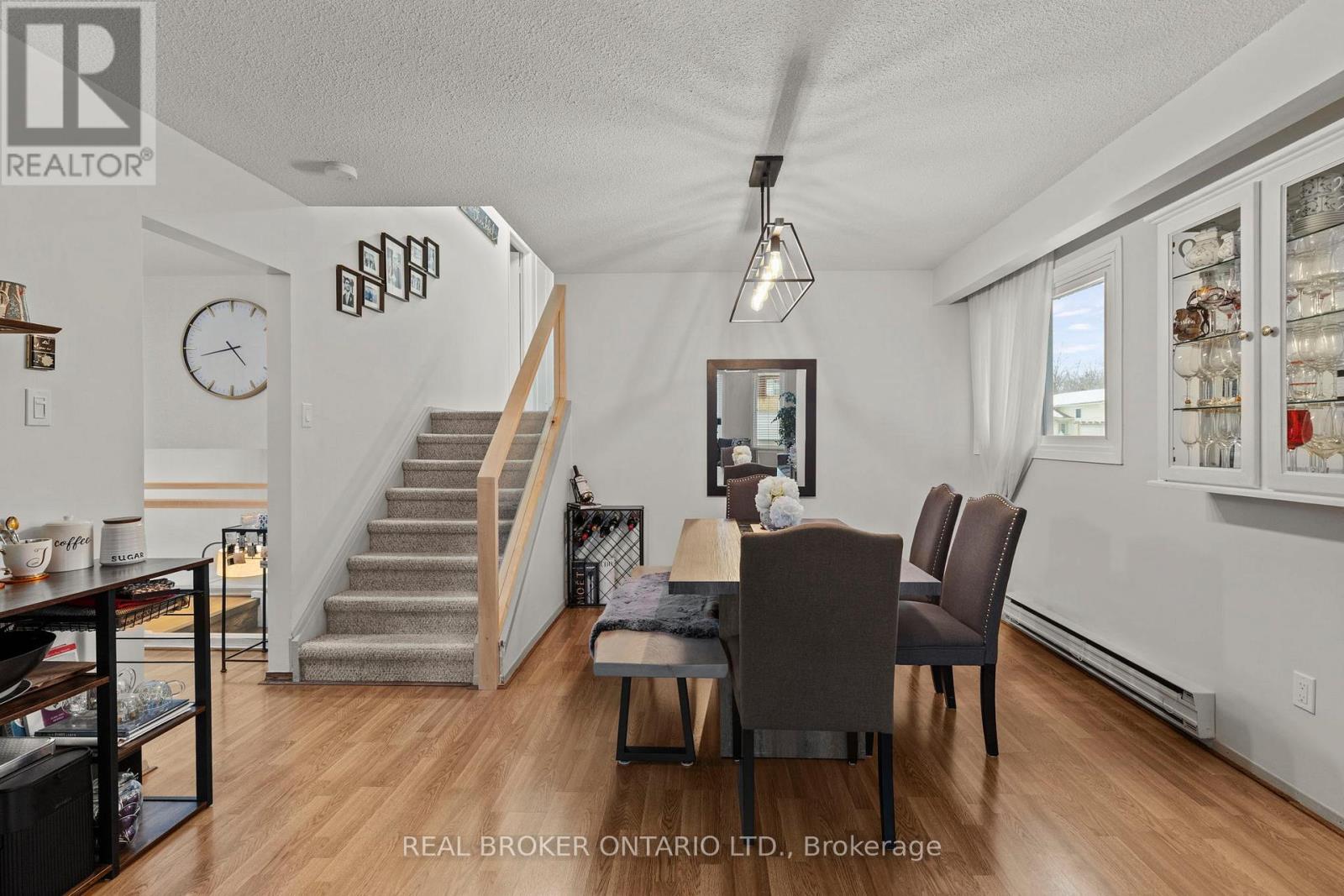 34 Lankin Boulevard, Orillia, Ontario L3V 6T2 - Photo 8 - S12687502