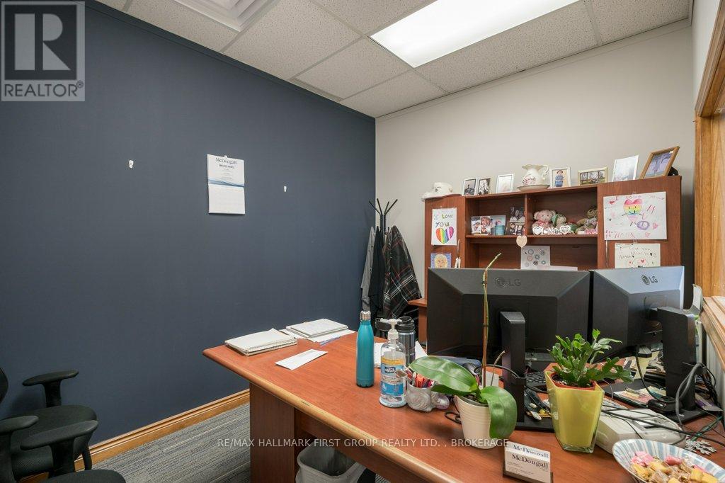 90 Industrial Boulevard, Greater Napanee, Ontario  K7R 4B7 - Photo 27 - X12687454