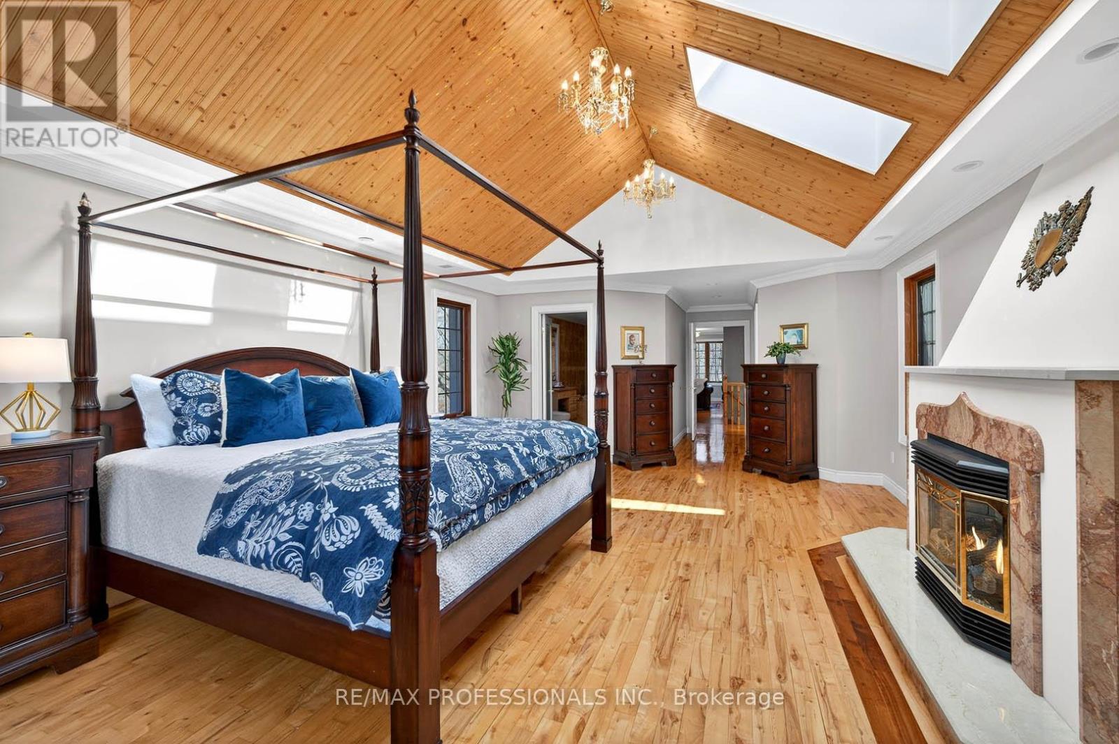 1670 Lincolnshire Boulevard, Mississauga, Ontario  L5E 2S7 - Photo 15 - W12687400