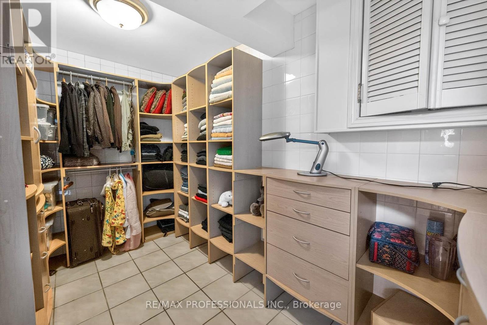 1670 Lincolnshire Boulevard, Mississauga, Ontario  L5E 2S7 - Photo 37 - W12687400