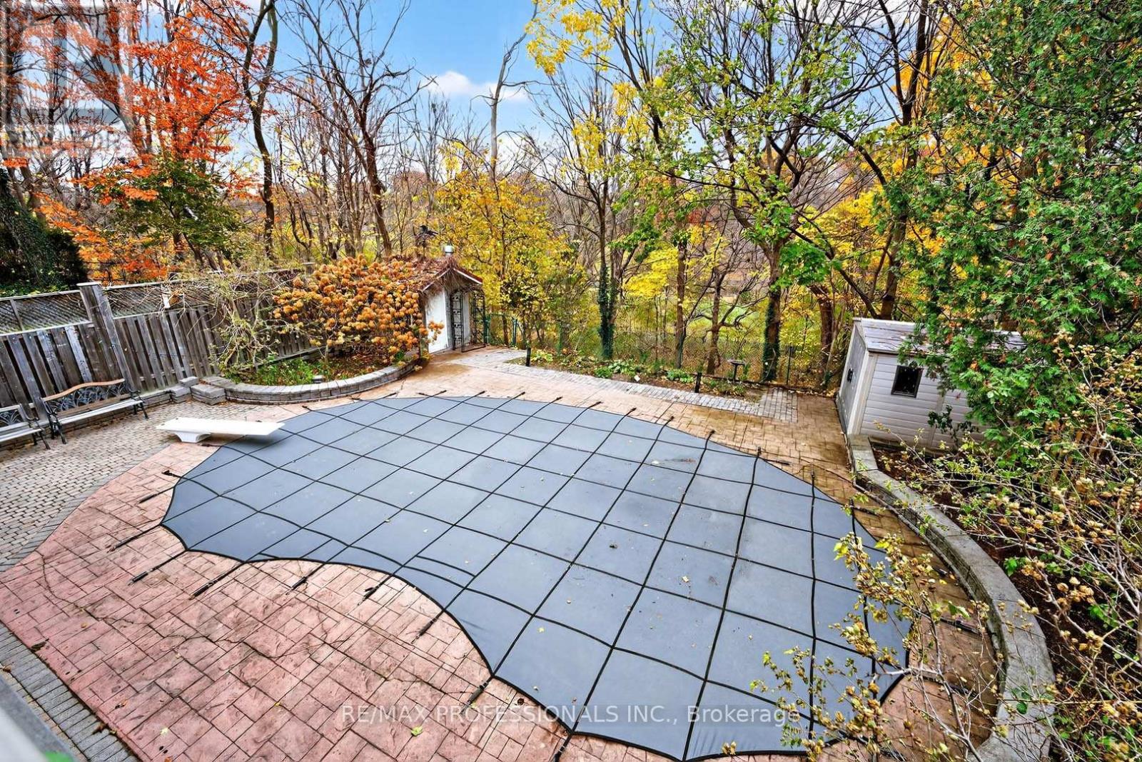 1670 Lincolnshire Boulevard, Mississauga, Ontario  L5E 2S7 - Photo 42 - W12687400