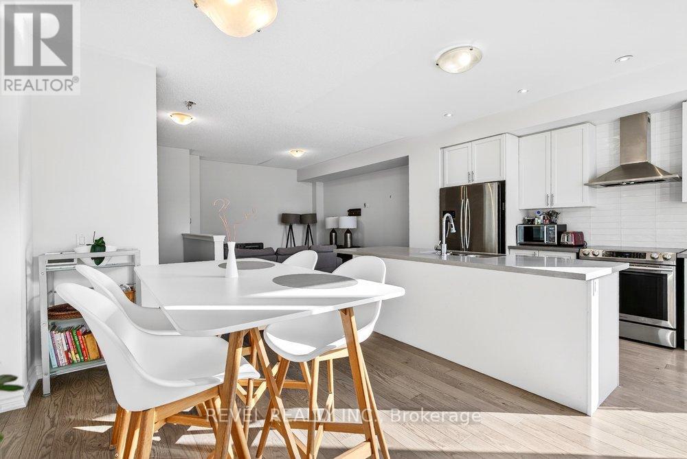 3053 Blacktusk Common, Oakville, Ontario  L6H 0R9 - Photo 12 - W12687404