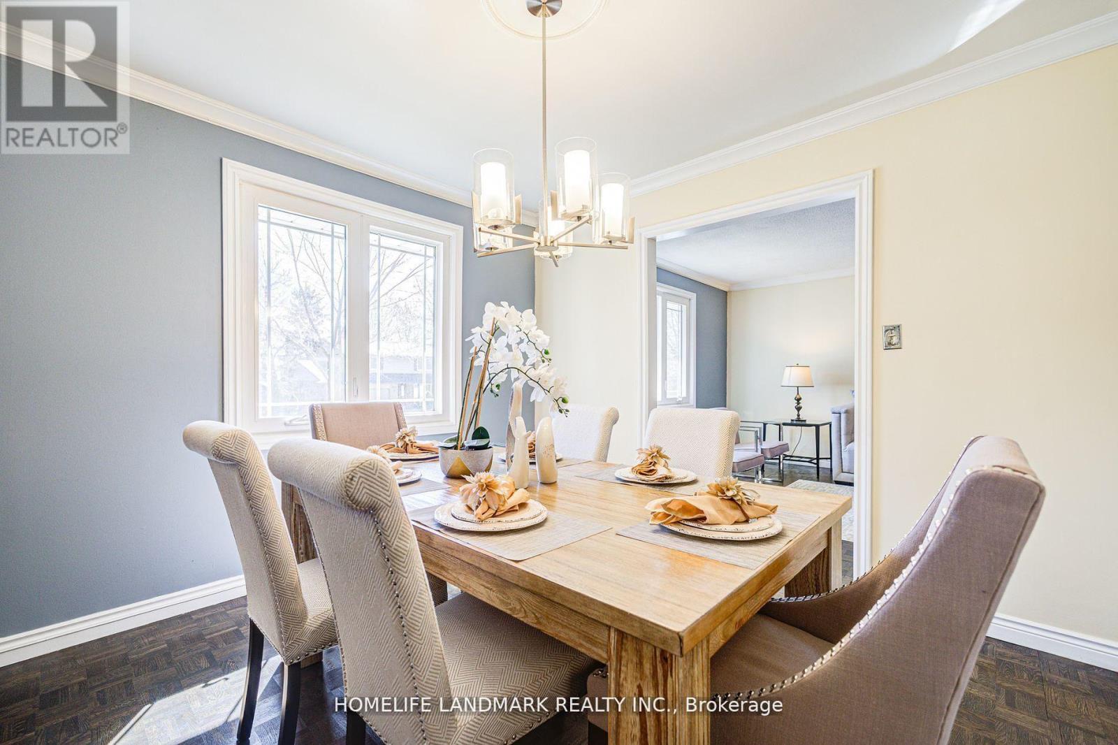 2165 Dunedin Road, Oakville, Ontario  L6J 5V2 - Photo 15 - W12687436