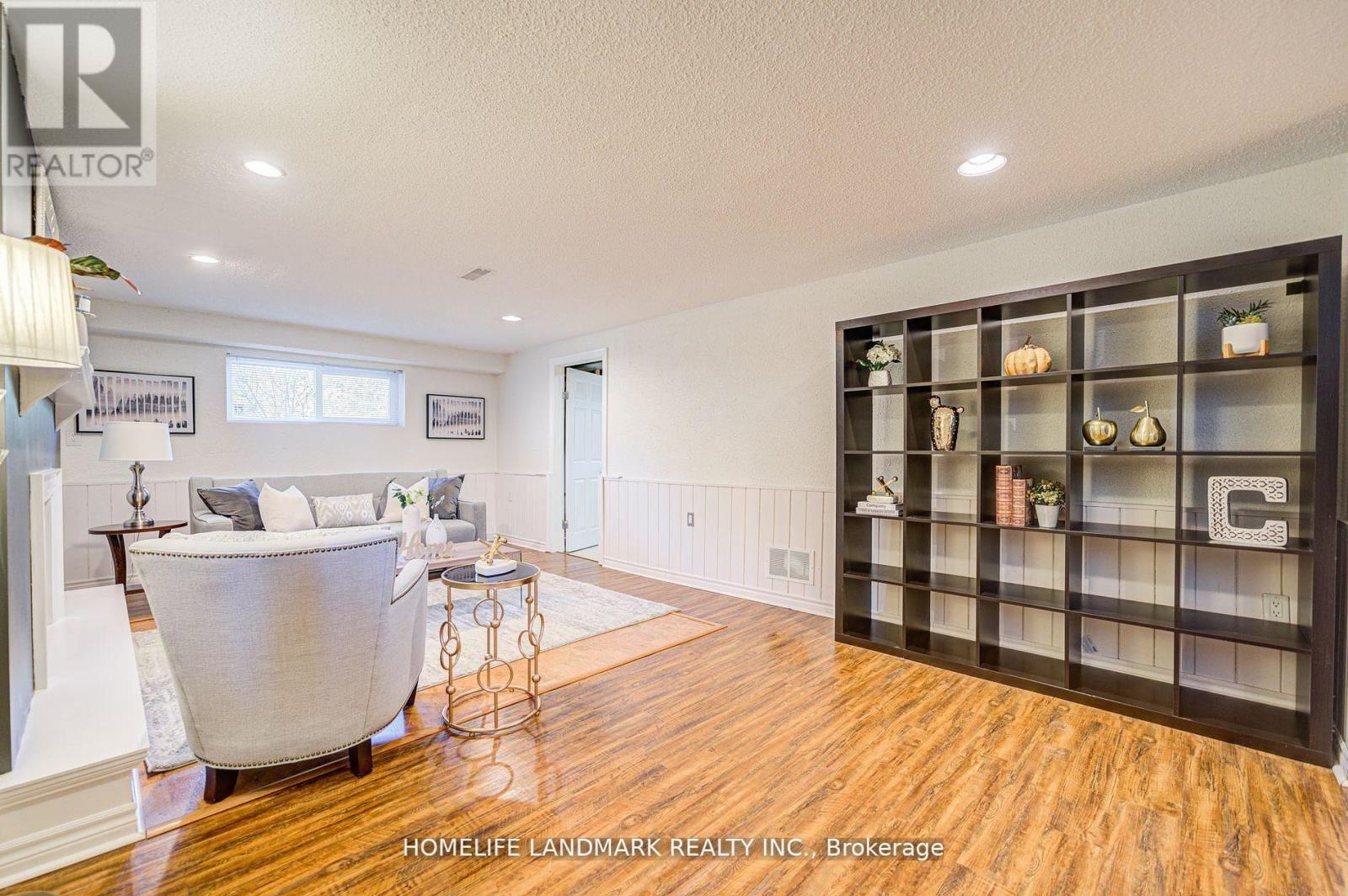 2165 Dunedin Road, Oakville, Ontario  L6J 5V2 - Photo 33 - W12687436