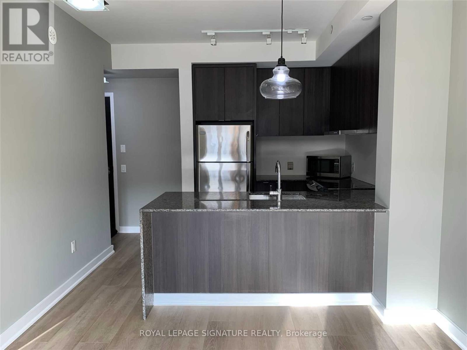 216 - 5035 Harvard Road, Mississauga, Ontario  L5M 0W5 - Photo 4 - W12687438