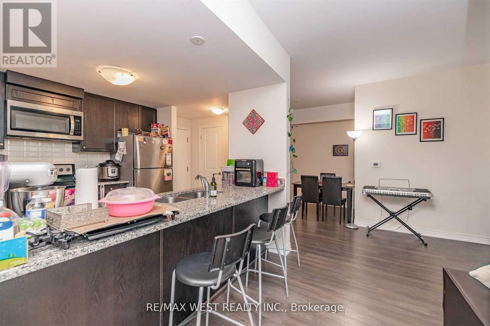 102 - 2393 Bronte Road, Oakville, Ontario  L6M 4J2 - Photo 12 - W12687450