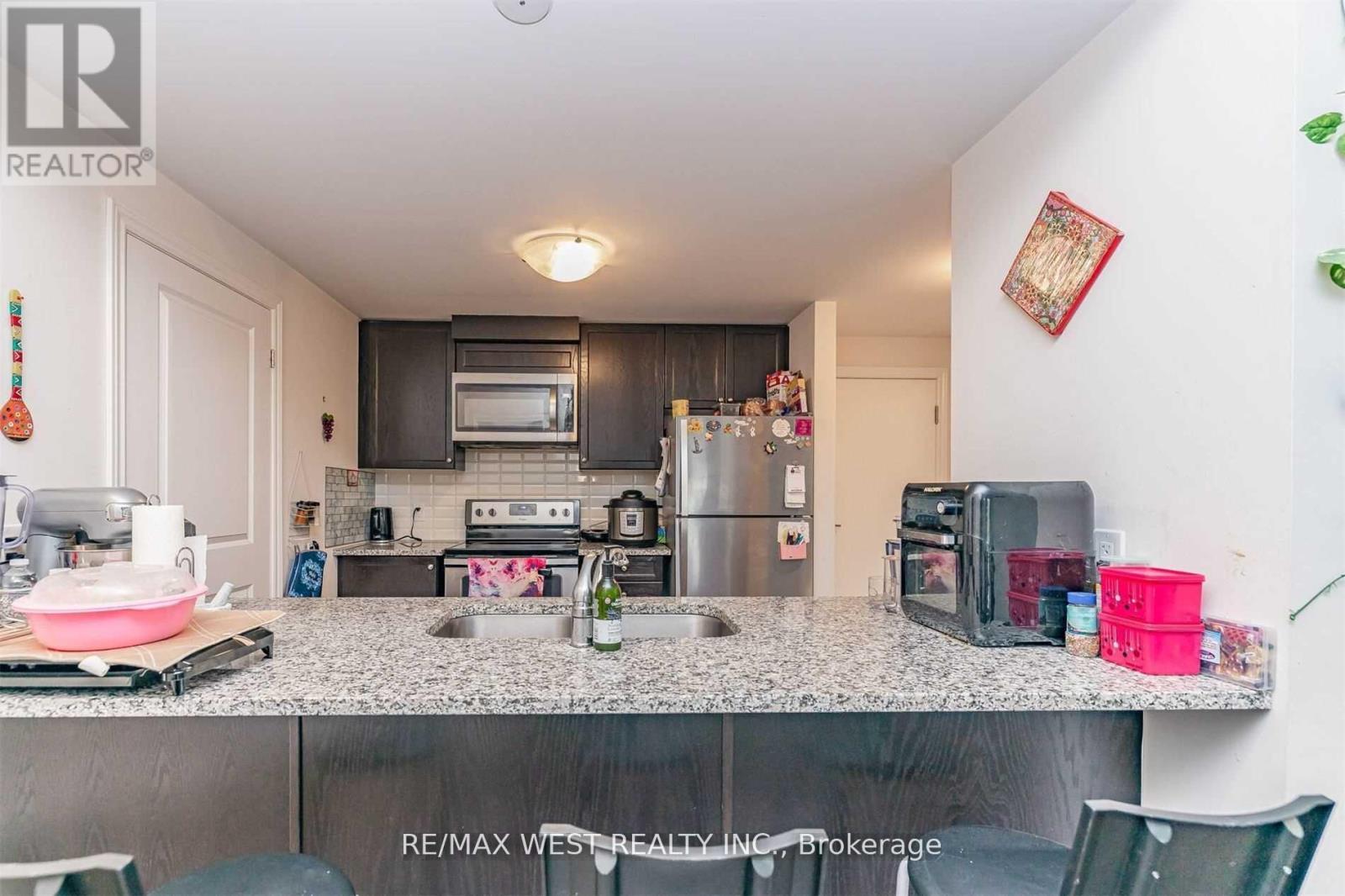 102 - 2393 Bronte Road, Oakville, Ontario  L6M 4J2 - Photo 13 - W12687450