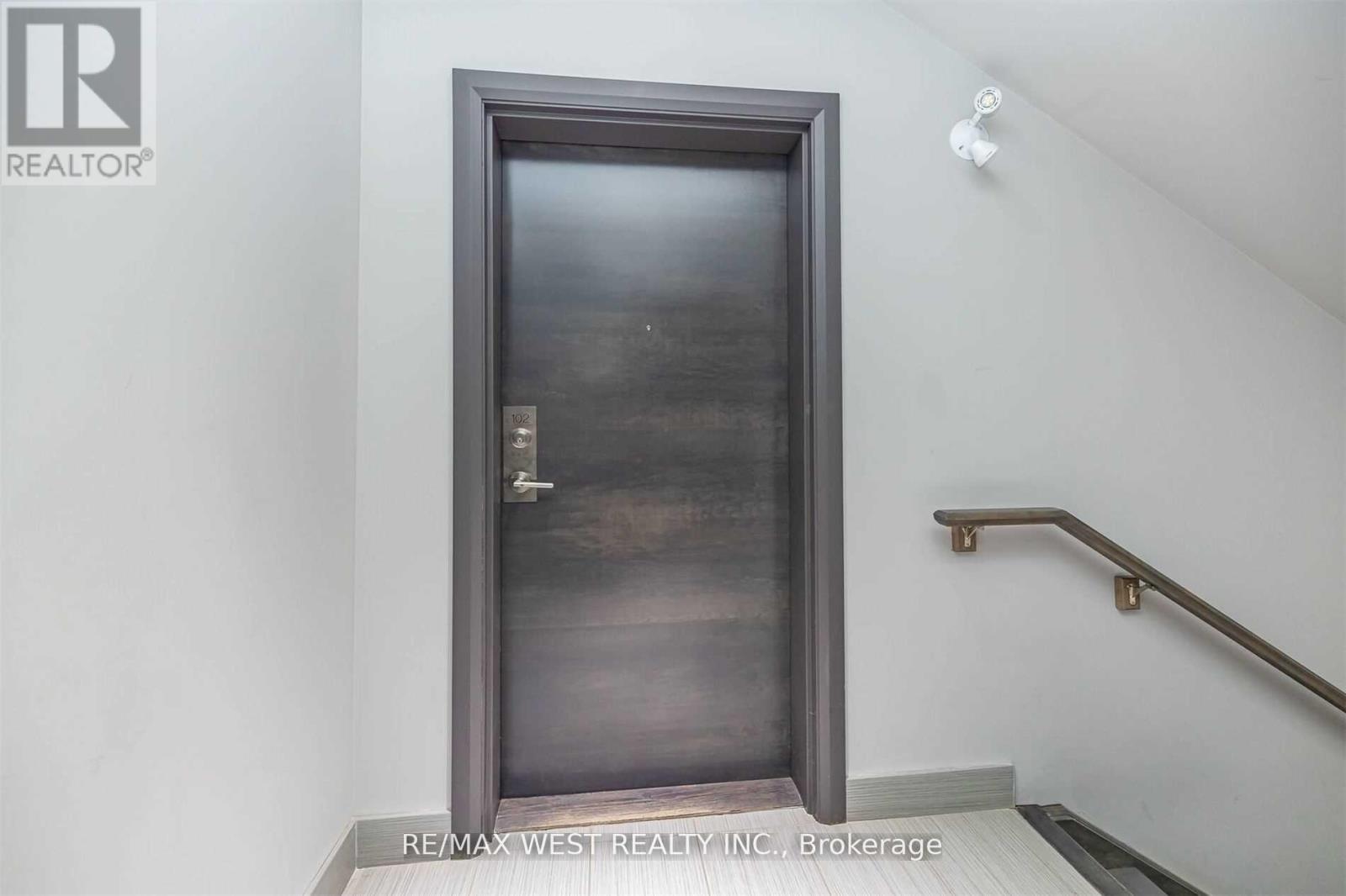 102 - 2393 Bronte Road, Oakville, Ontario  L6M 4J2 - Photo 7 - W12687450