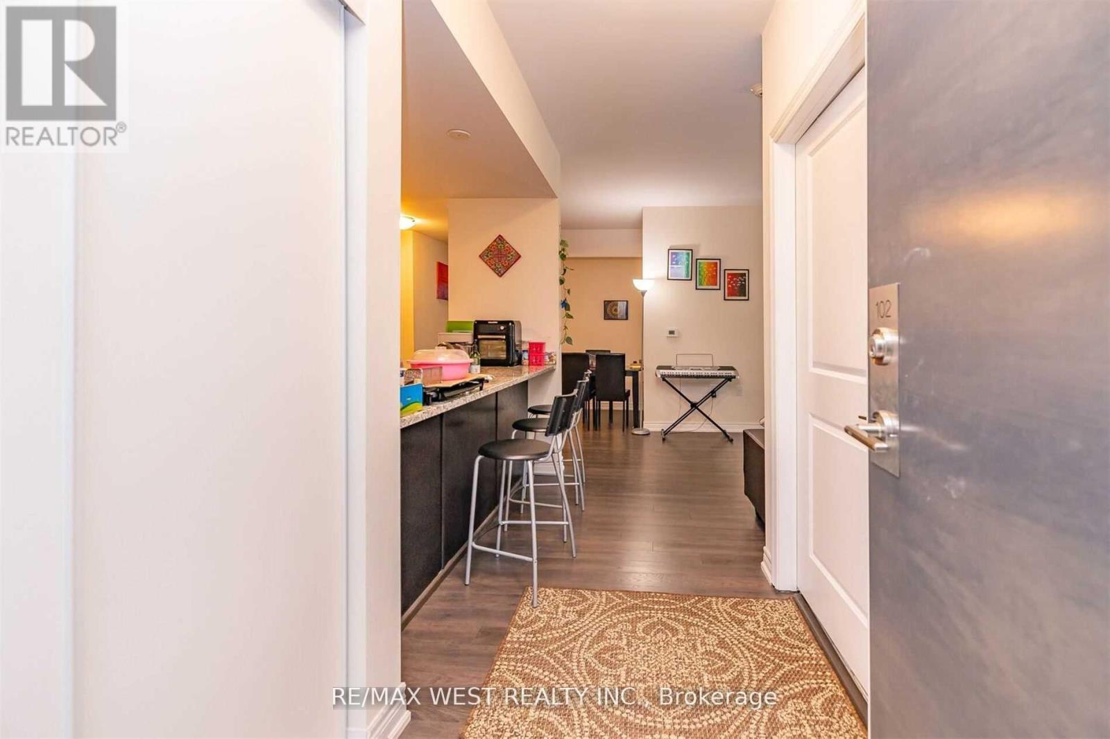 102 - 2393 Bronte Road, Oakville, Ontario  L6M 4J2 - Photo 8 - W12687450