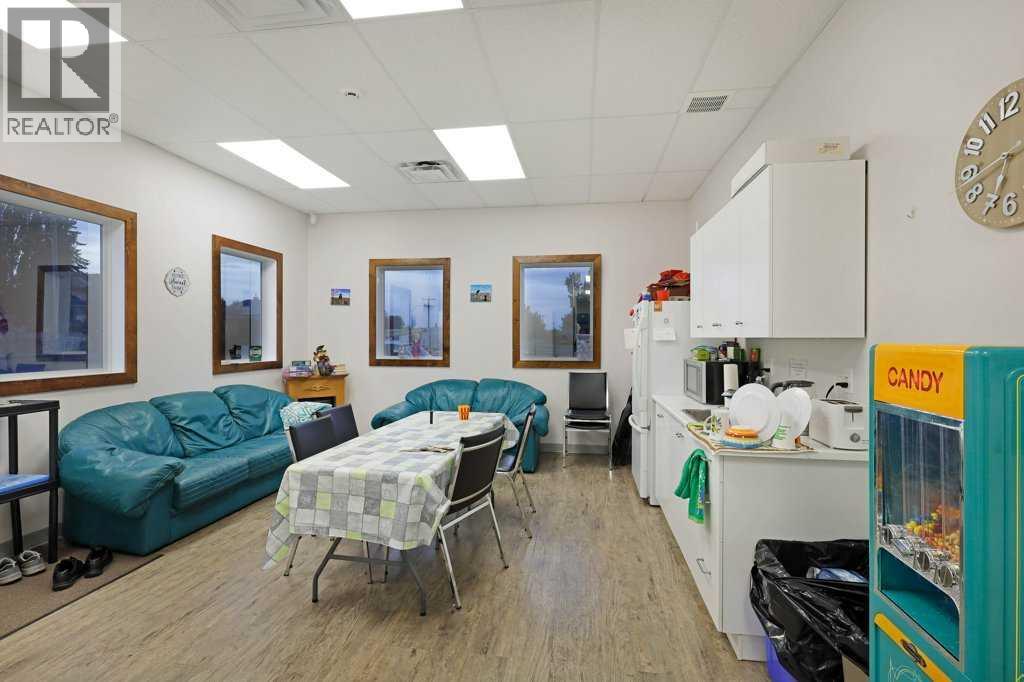 50 Upland Boulevard W, Brooks, Alberta  T1R 0N9 - Photo 29 - A2178921