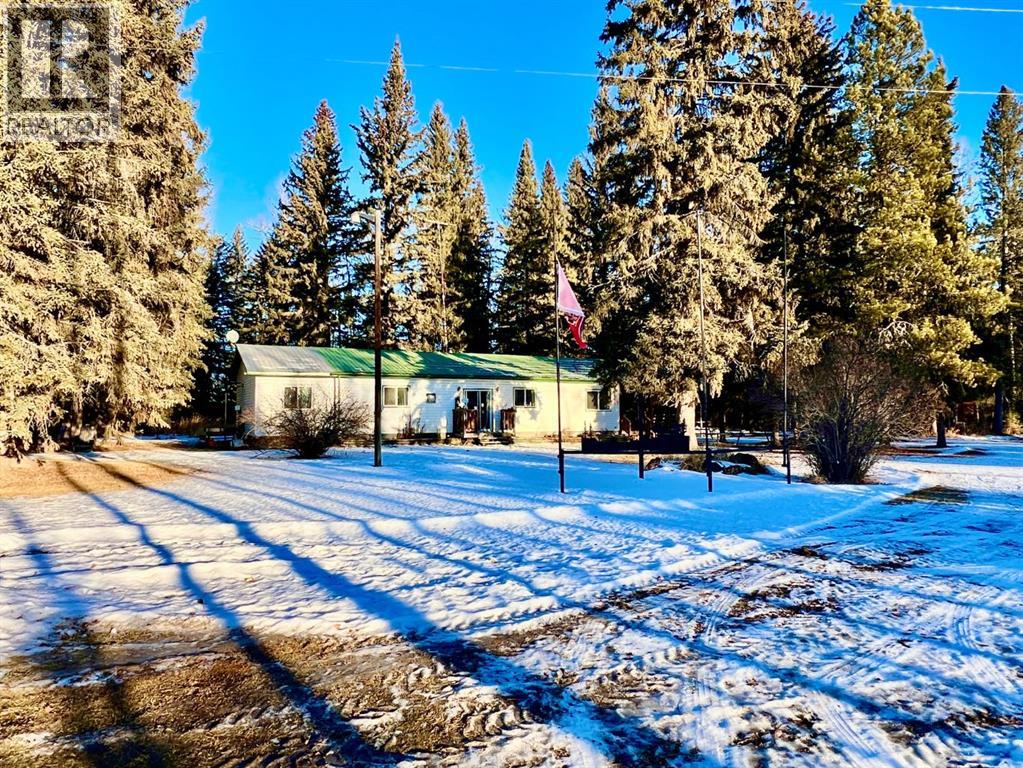 8 Voyageur Drive, Rural Clearwater County, Alberta  T4T 2A2 - Photo 1 - A2271318