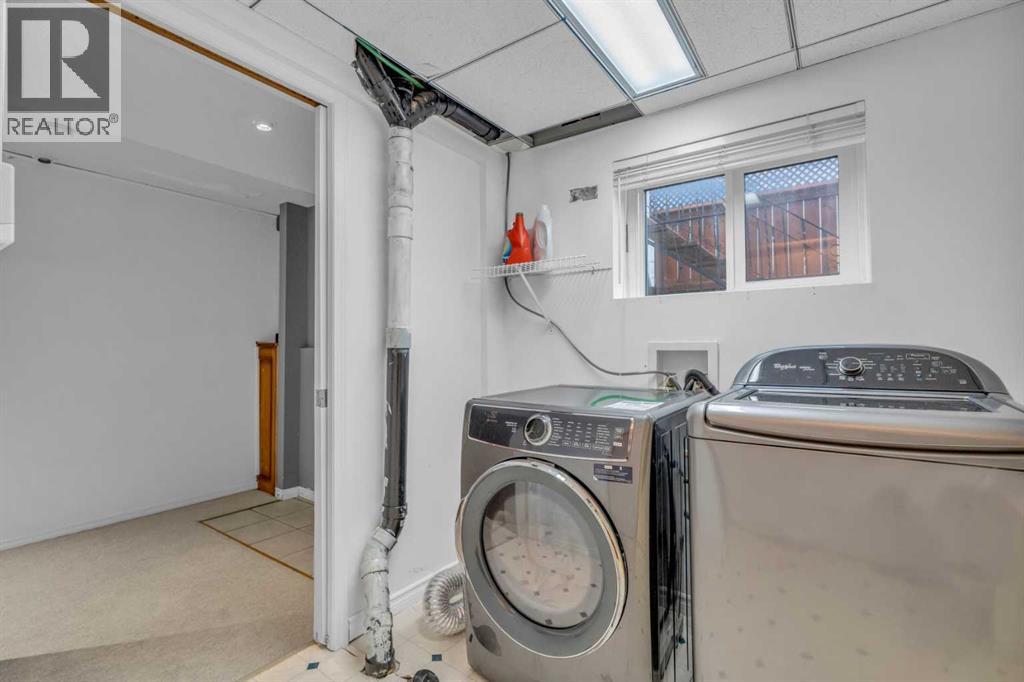 403 Queen Alexandra Way Se, Calgary, Alberta  T2J 3P3 - Photo 37 - A2277971