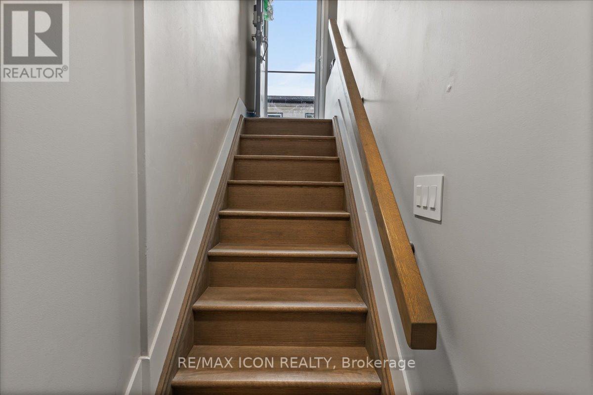 50 Grove Crescent, Brantford, Ontario  N3R 4Y6 - Photo 9 - X12687434