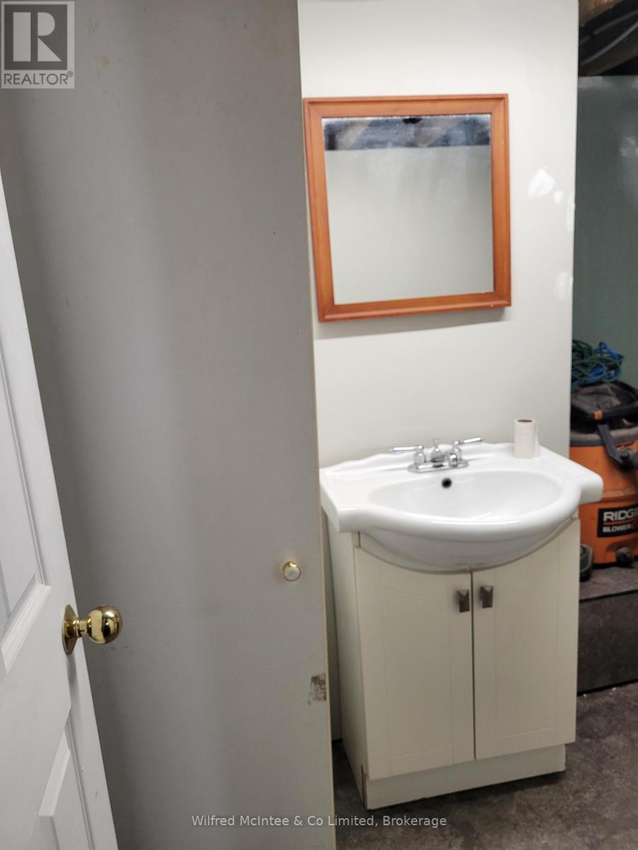 370 Foster Street, Wellington North, Ontario  N0G 2L1 - Photo 26 - X12415641