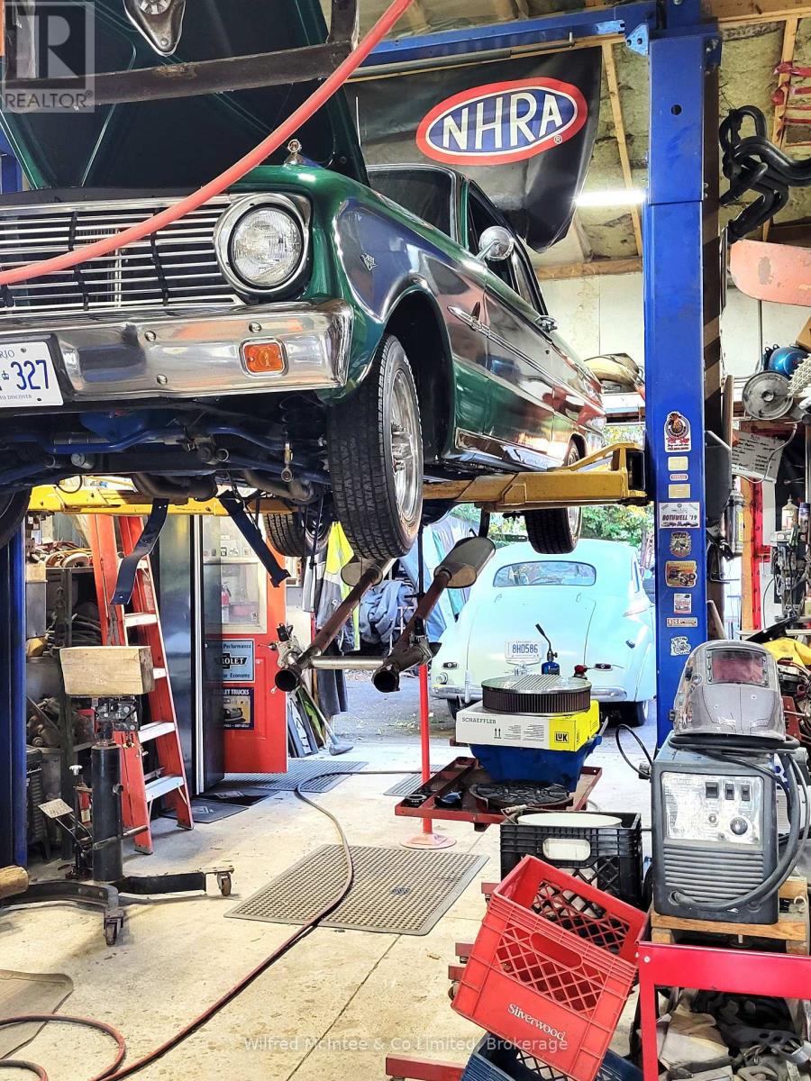 370 Foster Street, Wellington North, Ontario  N0G 2L1 - Photo 6 - X12415870