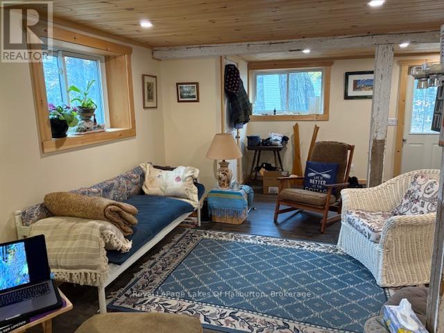 15588 Highway 35, Algonquin Highlands, Ontario  K0M 2K0 - Photo 29 - X12460877