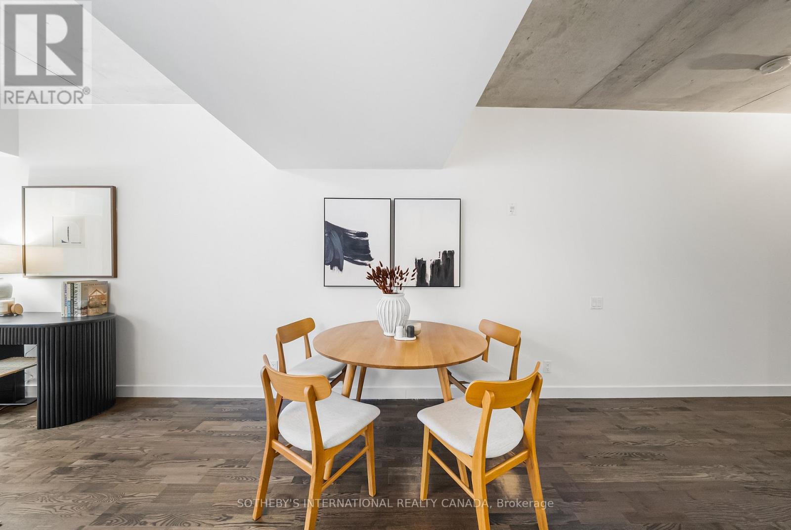 104 - 75 Portland Street, Toronto, Ontario  M5V 2M9 - Photo 10 - C12660826