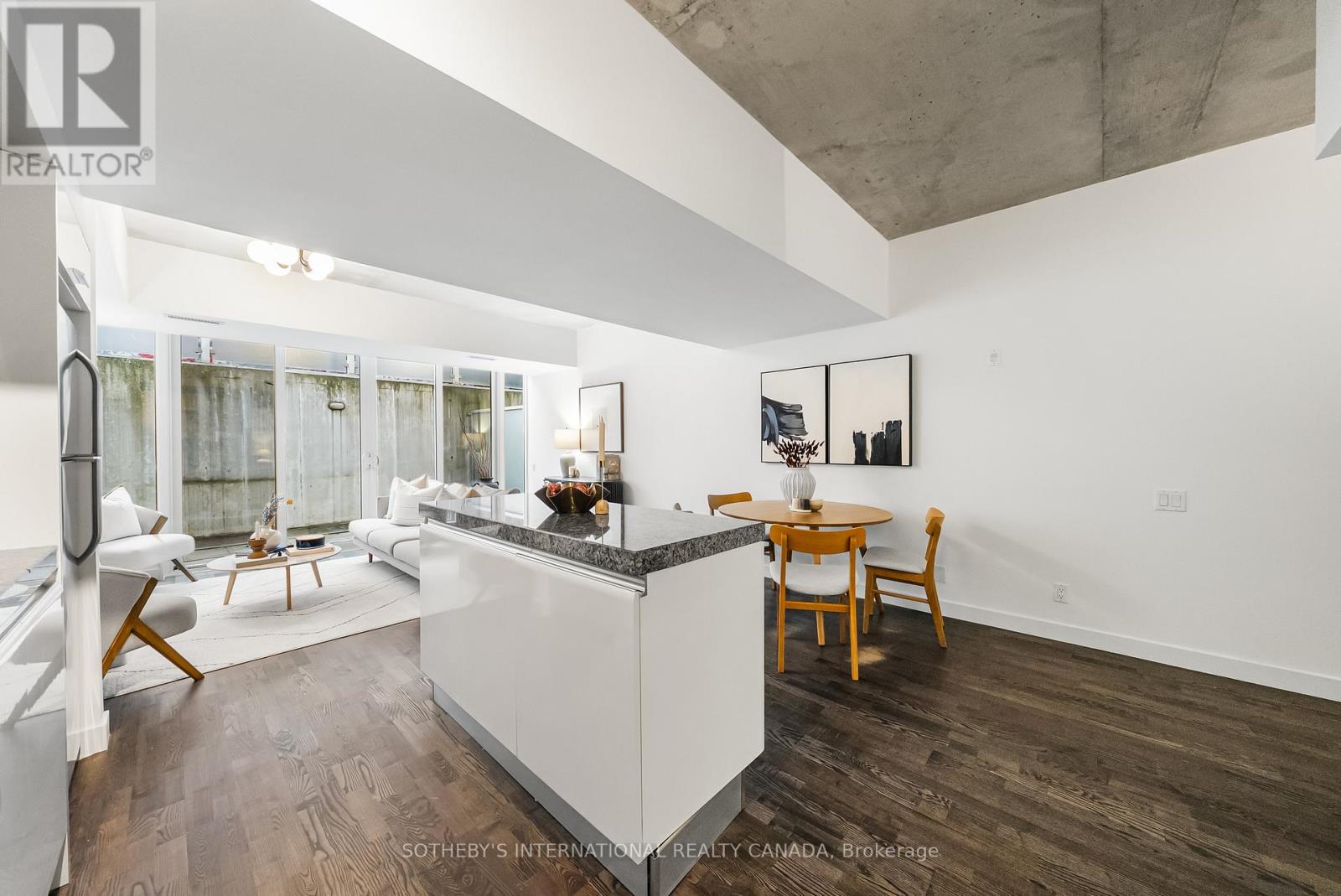 104 - 75 Portland Street, Toronto, Ontario  M5V 2M9 - Photo 9 - C12660826