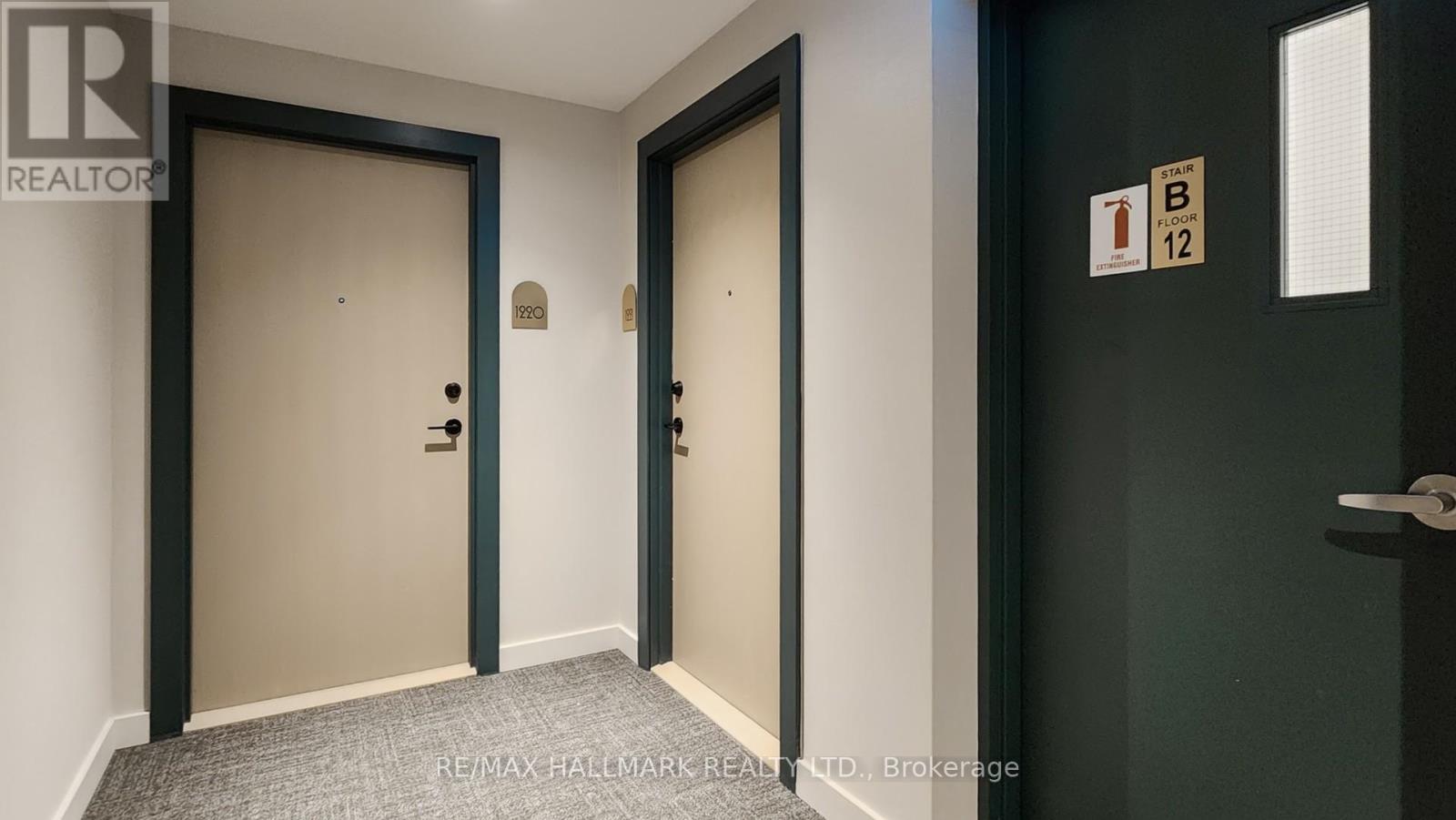 1221 - 181 Sterling Road, Toronto, Ontario  M6R 0B2 - Photo 12 - C12686610