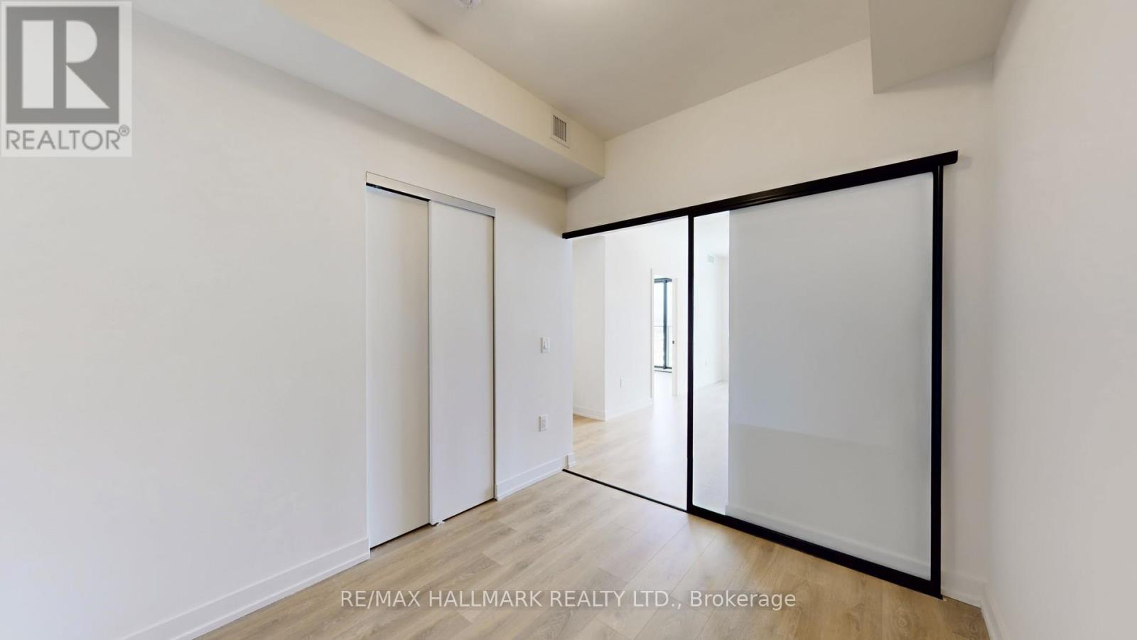 1221 - 181 Sterling Road, Toronto, Ontario  M6R 0B2 - Photo 25 - C12686610