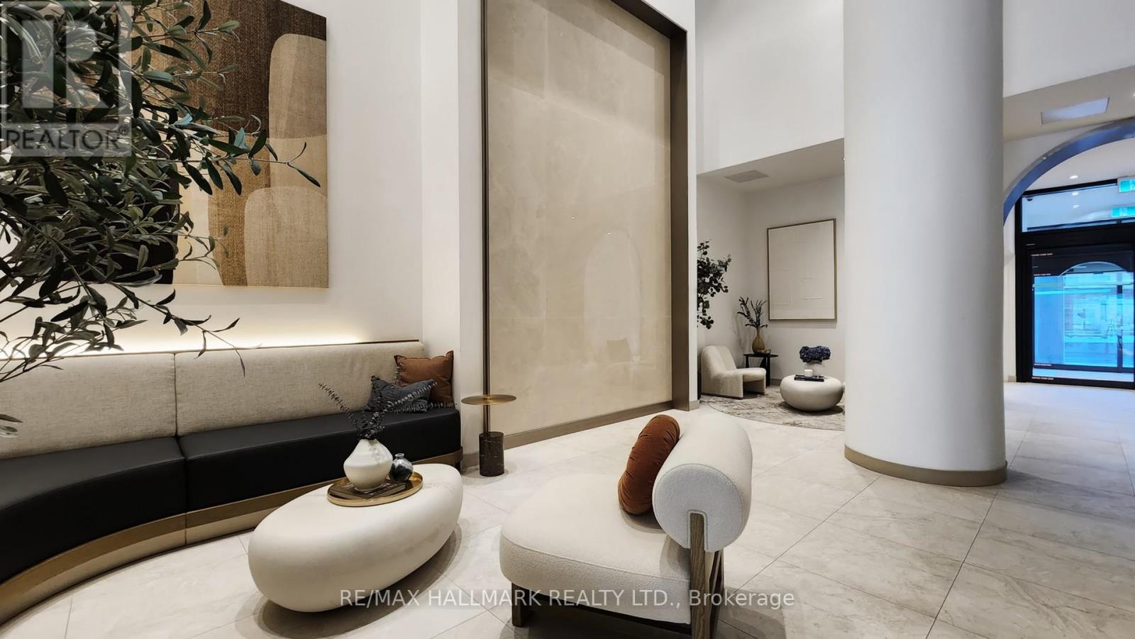 1221 - 181 Sterling Road, Toronto, Ontario  M6R 0B2 - Photo 9 - C12686610