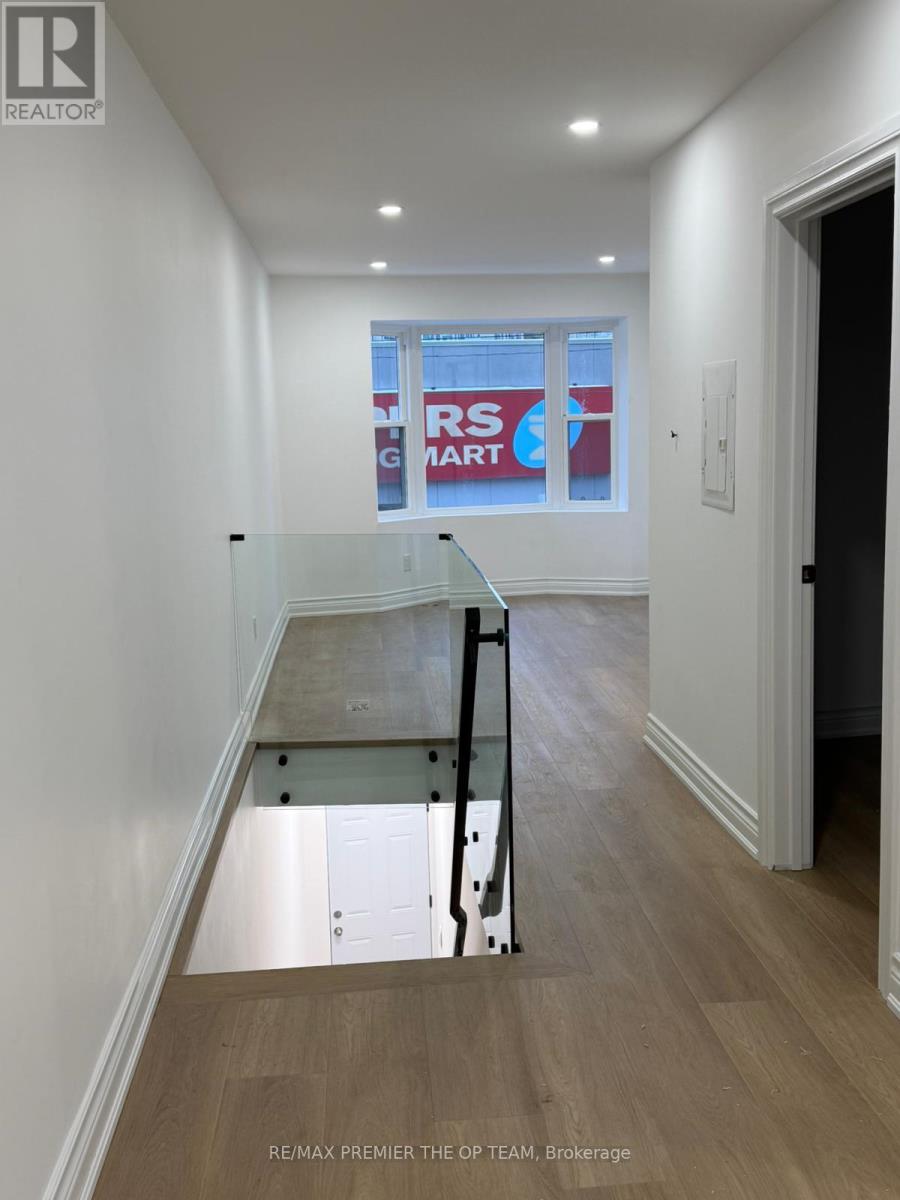 Upper Level - 54 Vaughan Road, Toronto, Ontario  M6G 2N4 - Photo 2 - C12687388