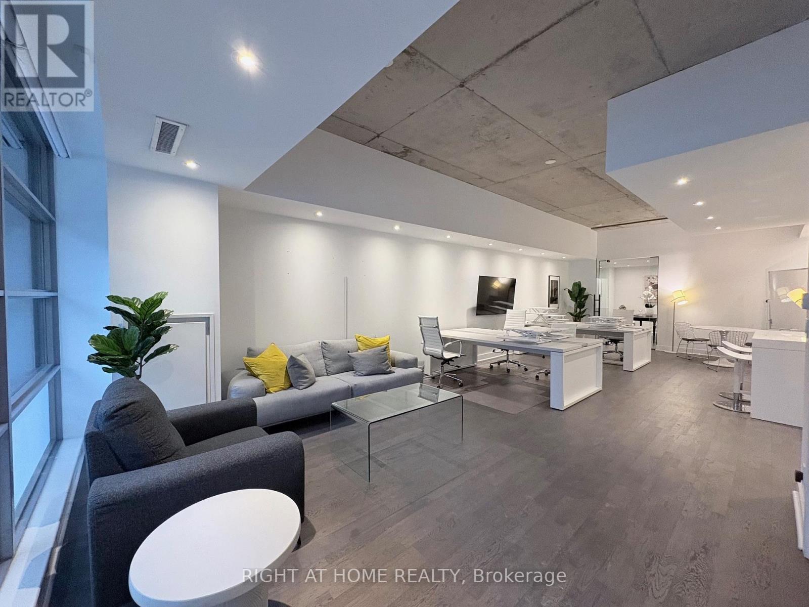 104 - 399 Adelaide Street W, Toronto, Ontario  M5V 1S1 - Photo 4 - C12687368