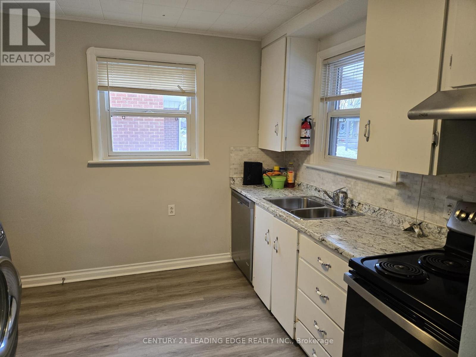 Main - 70 Admiral Road, Ajax, Ontario  L1S 2N9 - Photo 13 - E12656880