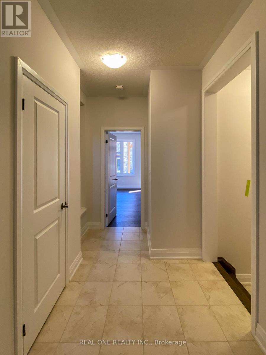 1490 Yellow Rose Circle, Oakville, Ontario  L6M 5L3 - Photo 19 - W12687380