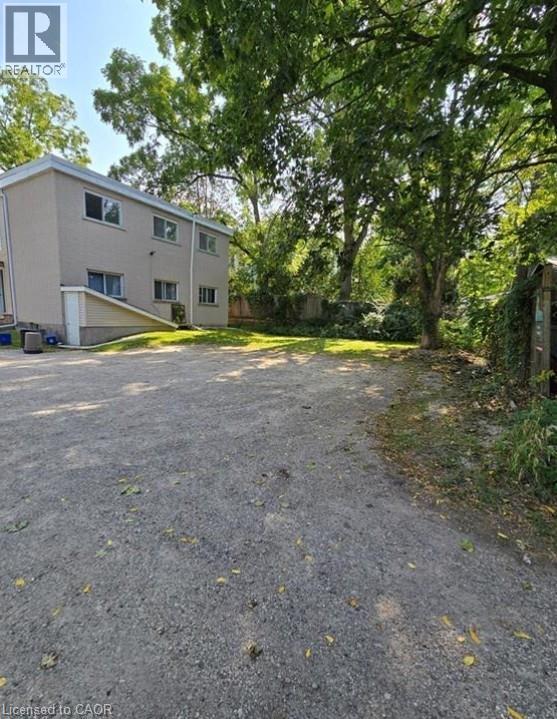 74 William Street W, Waterloo, Ontario  N2L 1J7 - Photo 2 - 40797813