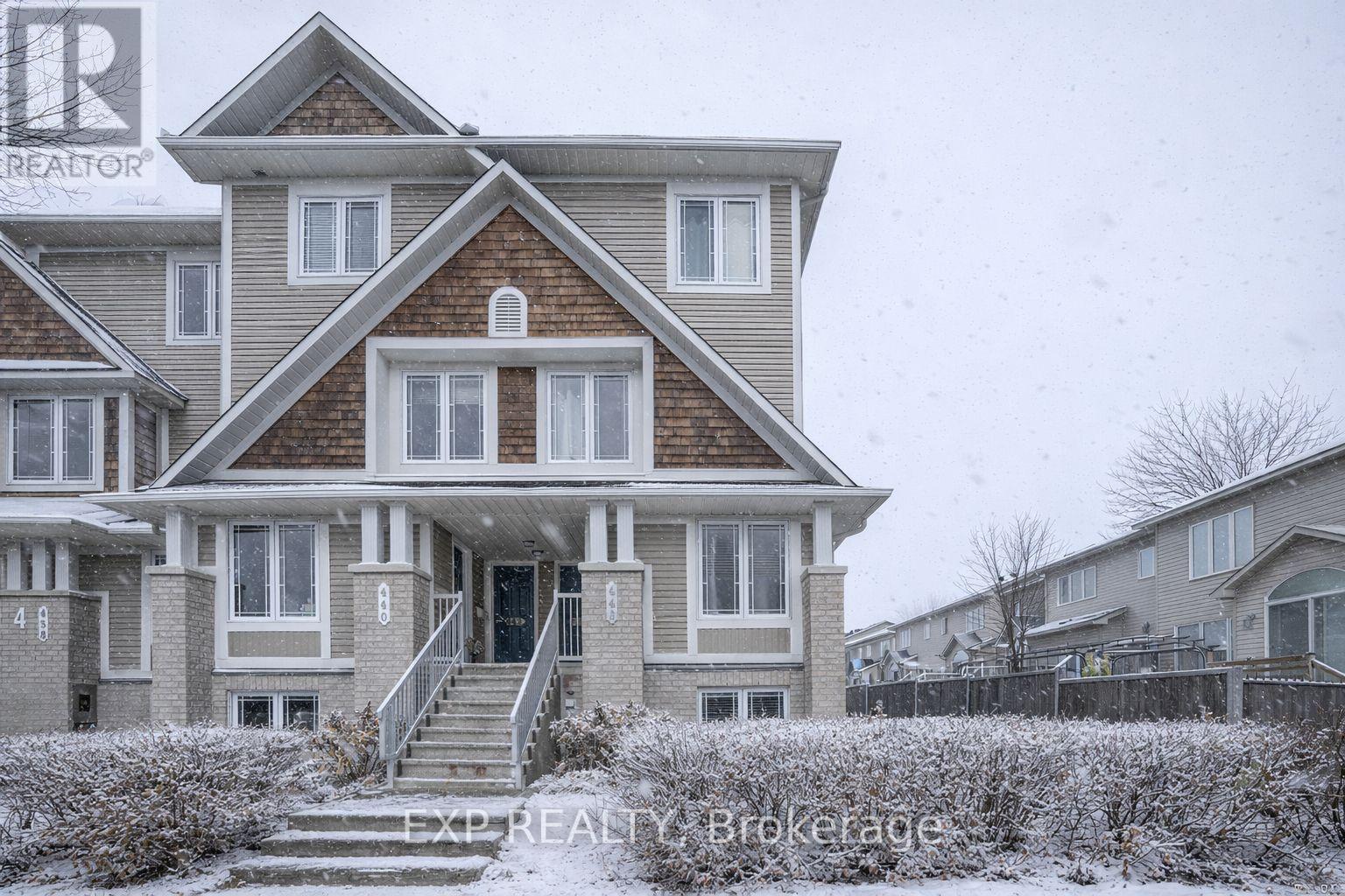 446 HARVEST VALLEY AVENUE, Ottawa, Ontario