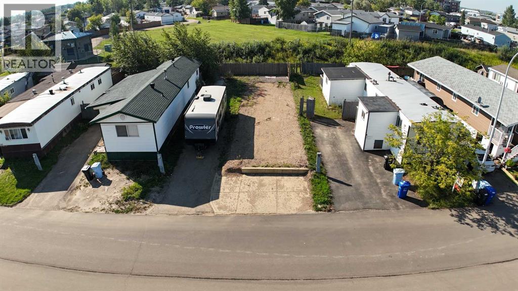 288 Grandview Crescent, Fort Mcmurray, Alberta  T9H 4X9 - Photo 2 - A2252745