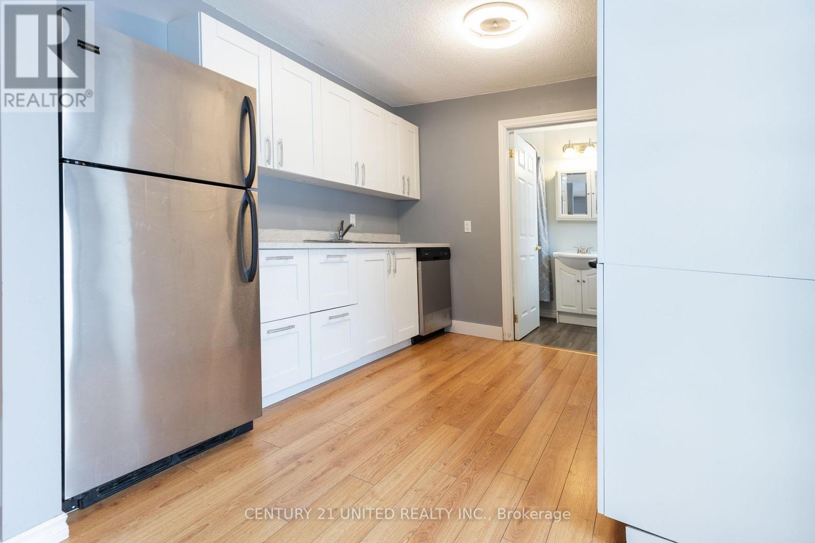 17 Lawrence Street S, Kawartha Lakes, Ontario  K9J 6X3 - Photo 10 - X12687634