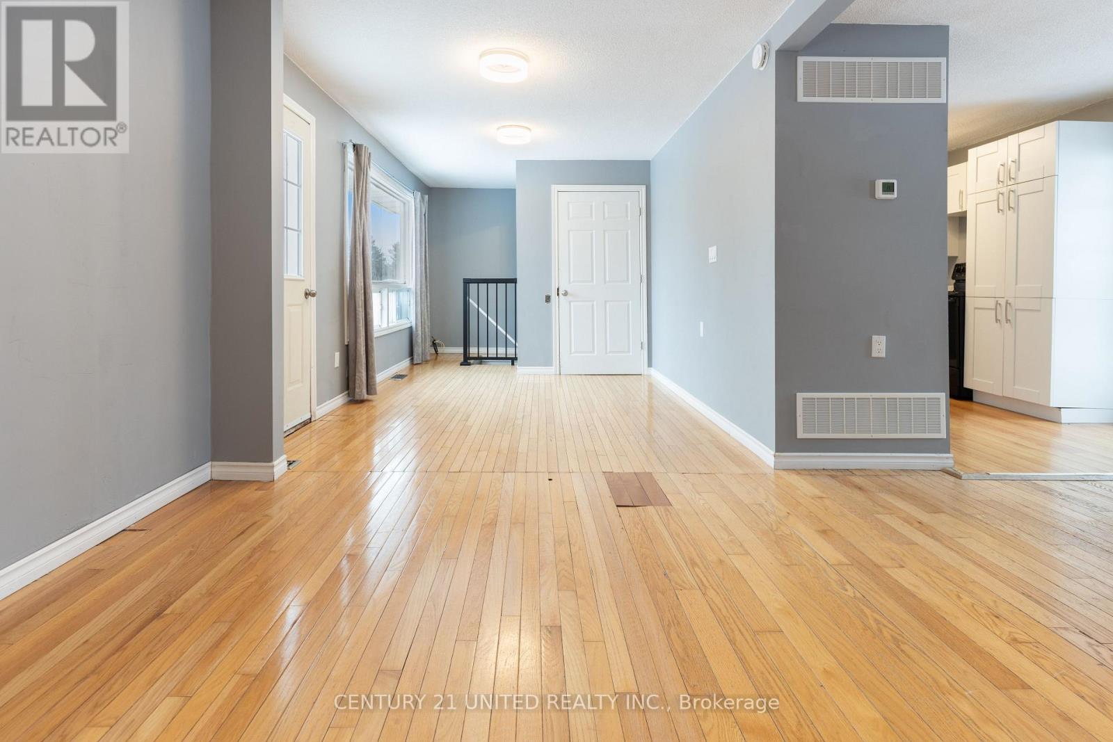 17 Lawrence Street S, Kawartha Lakes, Ontario  K9J 6X3 - Photo 18 - X12687634