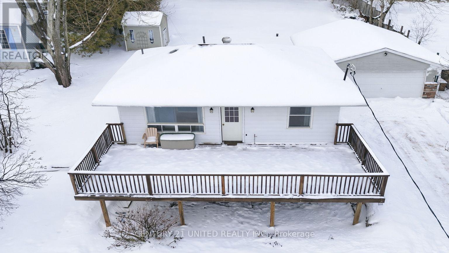 17 Lawrence Street S, Kawartha Lakes, Ontario  K9J 6X3 - Photo 3 - X12687634