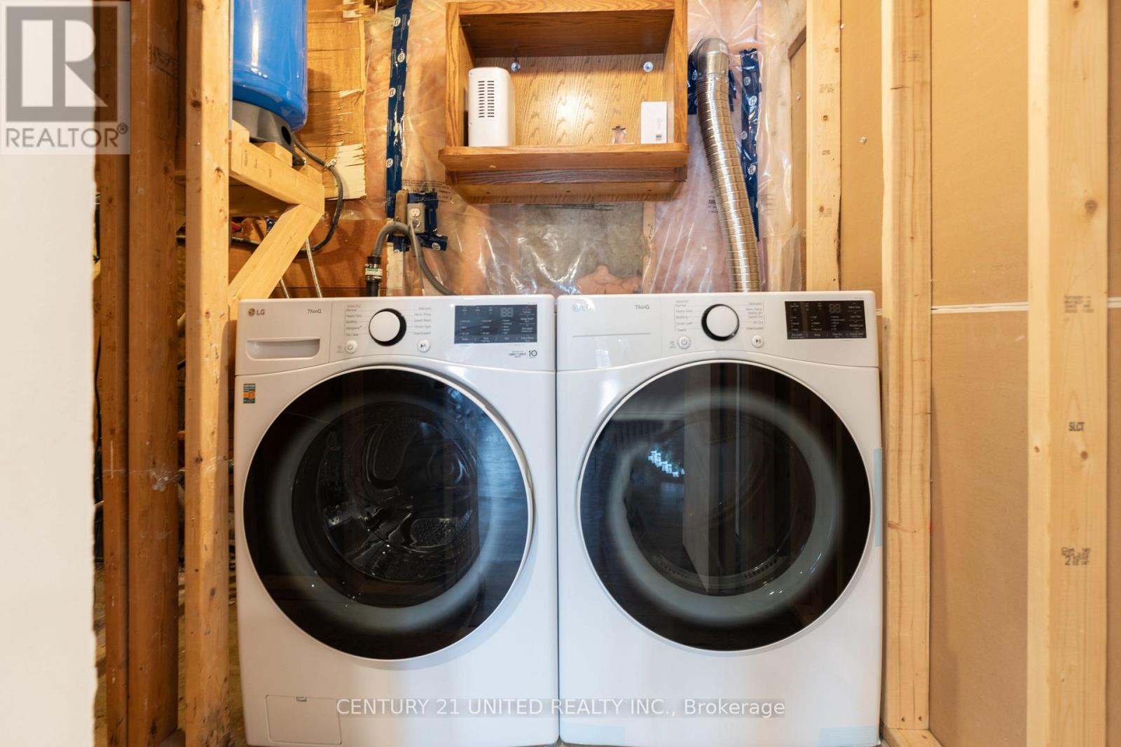 17 Lawrence Street S, Kawartha Lakes, Ontario  K9J 6X3 - Photo 36 - X12687634