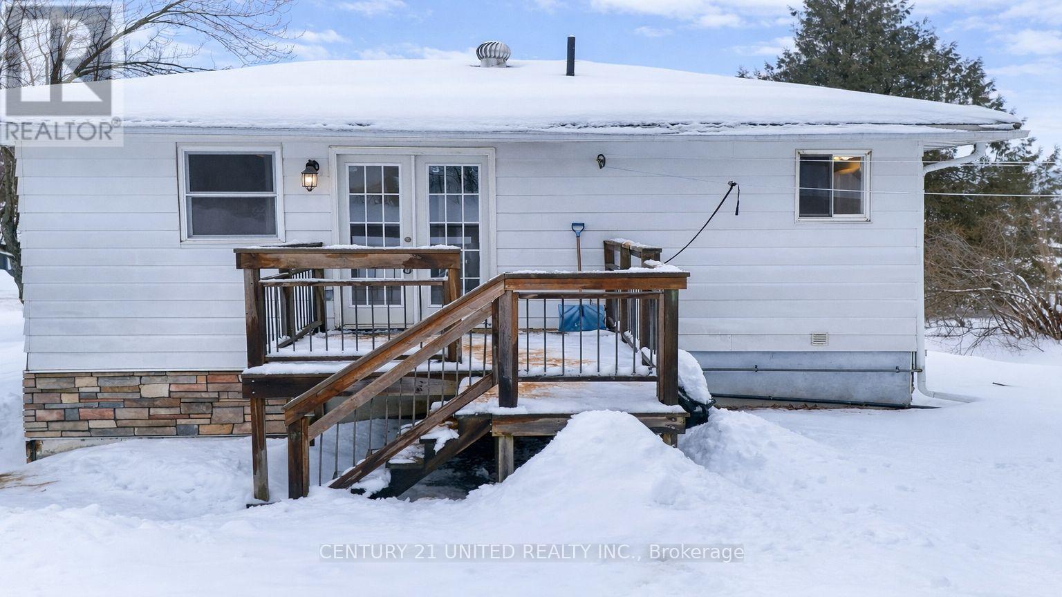 17 Lawrence Street S, Kawartha Lakes, Ontario  K9J 6X3 - Photo 39 - X12687634