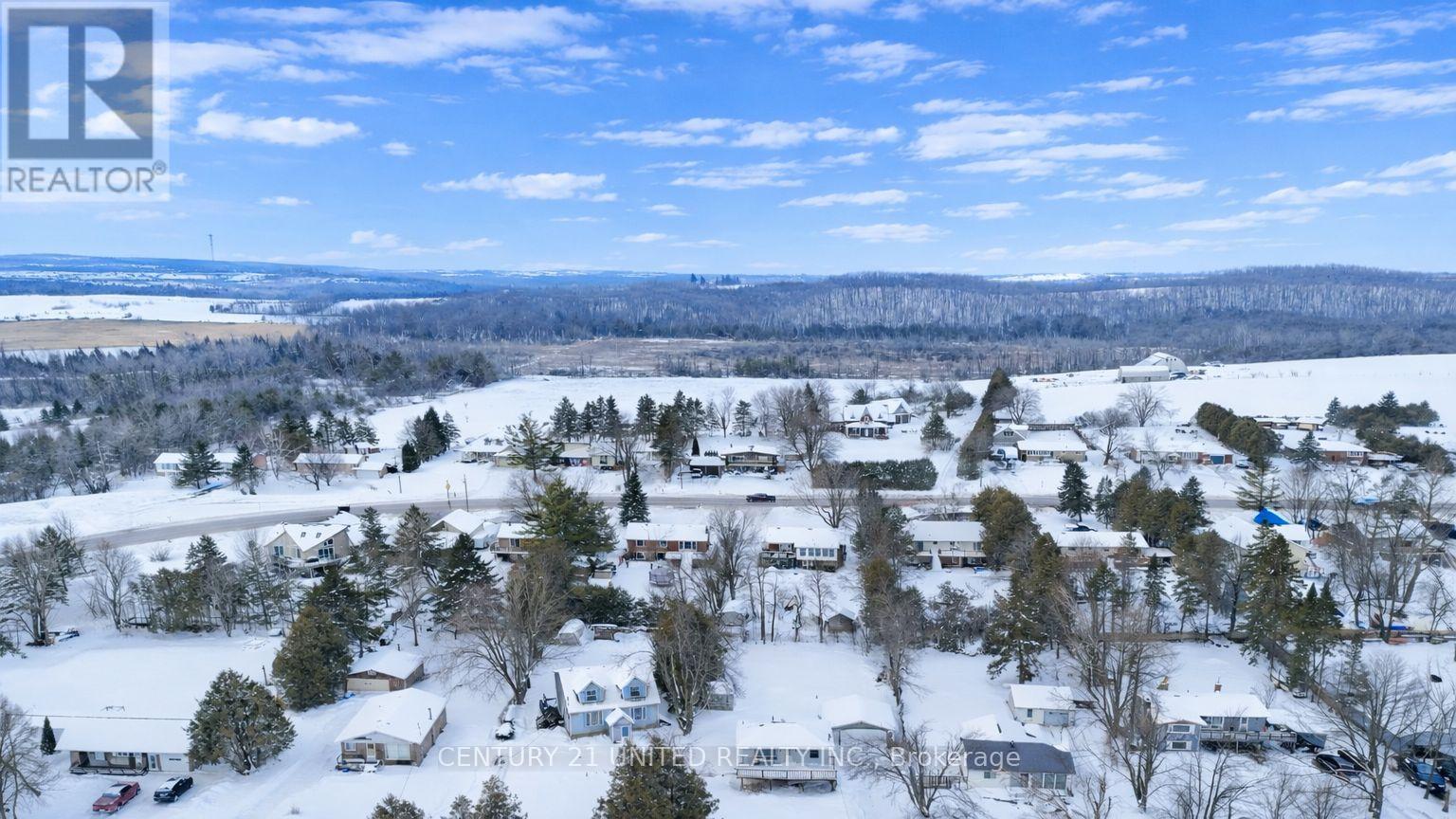 17 Lawrence Street S, Kawartha Lakes, Ontario  K9J 6X3 - Photo 4 - X12687634