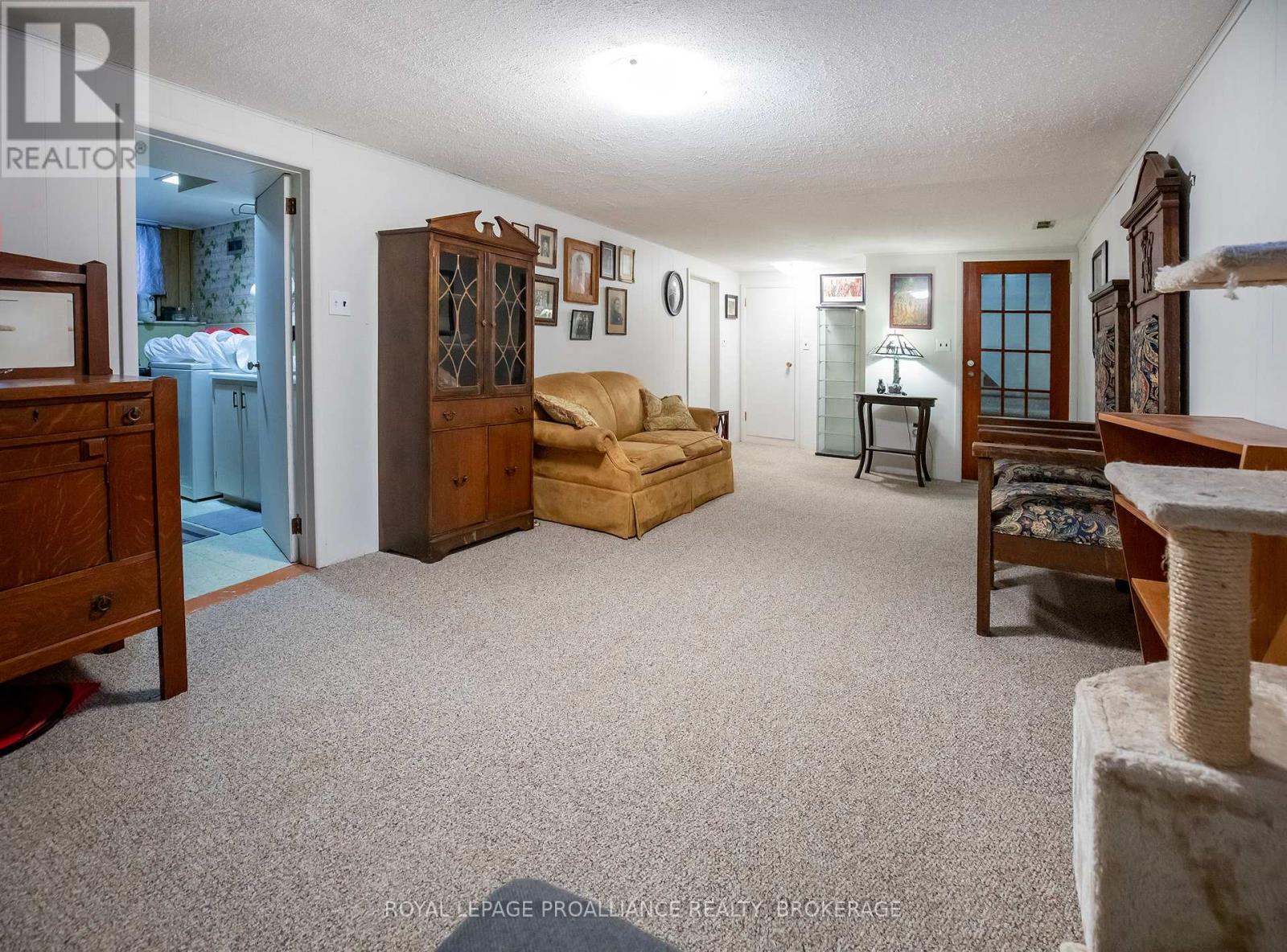 198 Kingscourt Avenue, Kingston, Ontario K7K 4P8 - Photo 11 - X12687540