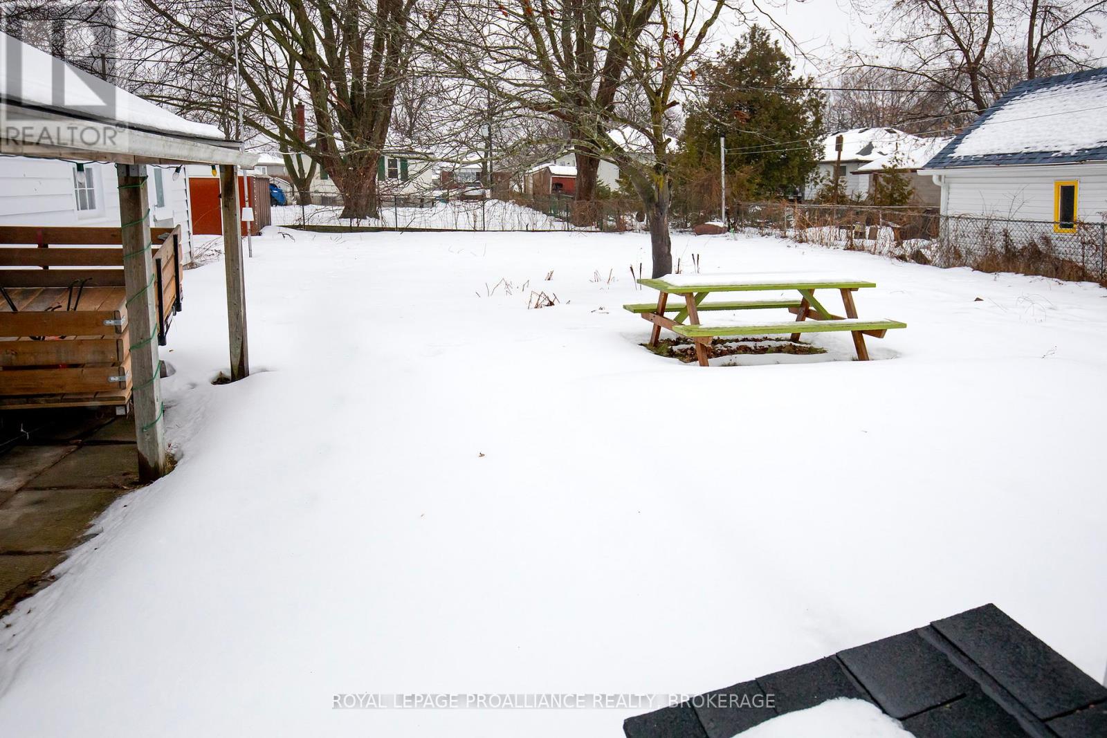 198 Kingscourt Avenue, Kingston, Ontario K7K 4P8 - Photo 16 - X12687540