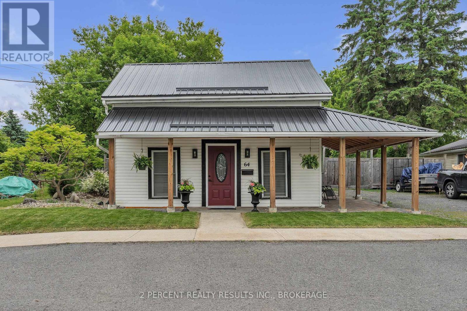 64 Palace Road, Greater Napanee, Ontario  K7R 3B2 - Photo 1 - X12687602