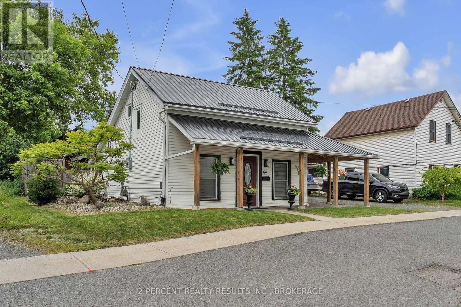 64 Palace Road, Greater Napanee, Ontario  K7R 3B2 - Photo 2 - X12687602