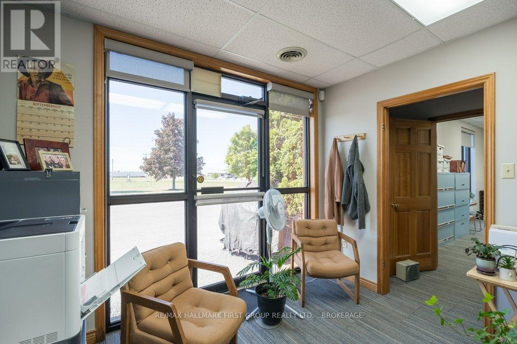 90 Industrial Boulevard, Greater Napanee, Ontario  K7R 4B7 - Photo 22 - X12687640